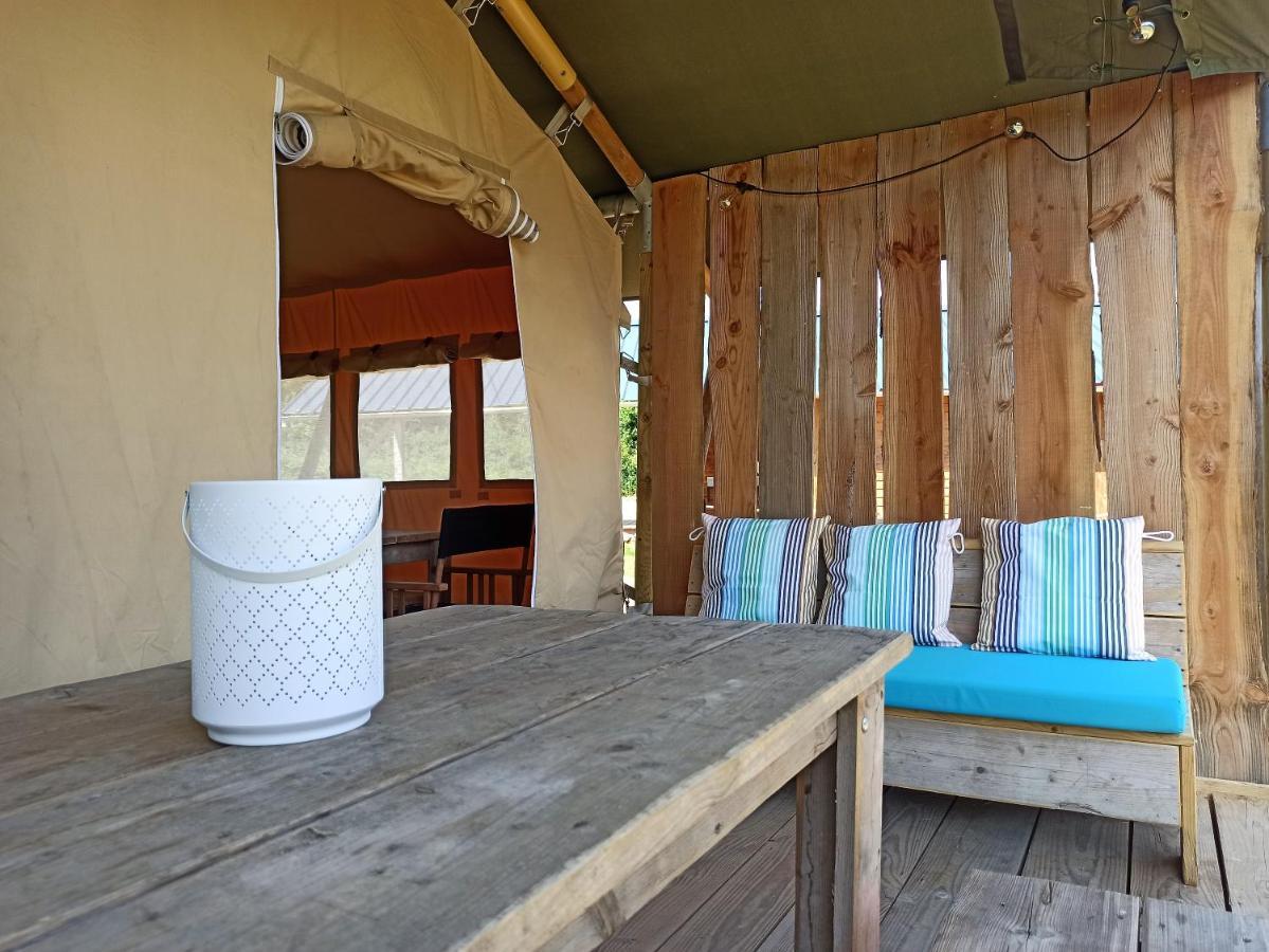 Le Lodge Du Hibou Quarre-les-Tombes Exterior photo
